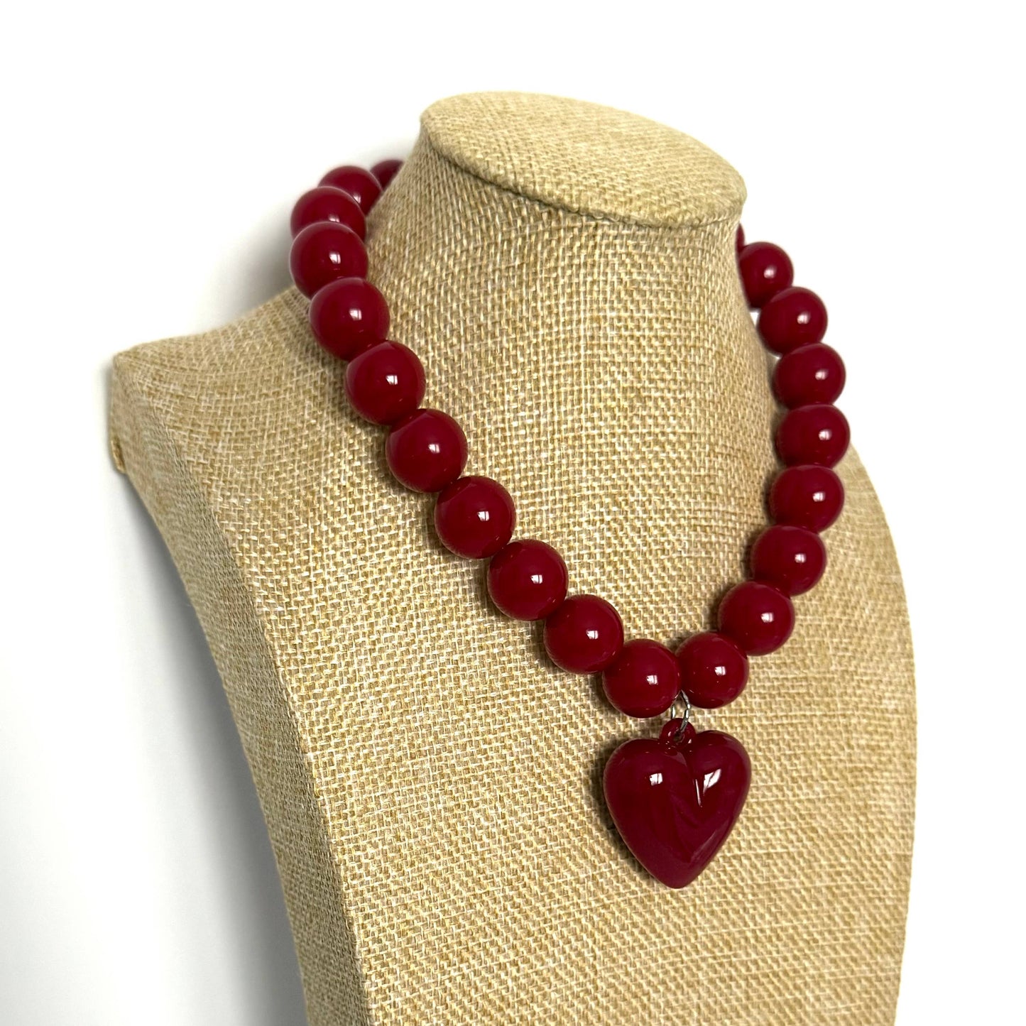 Julietta Beaded Necklace with Heart Pendant