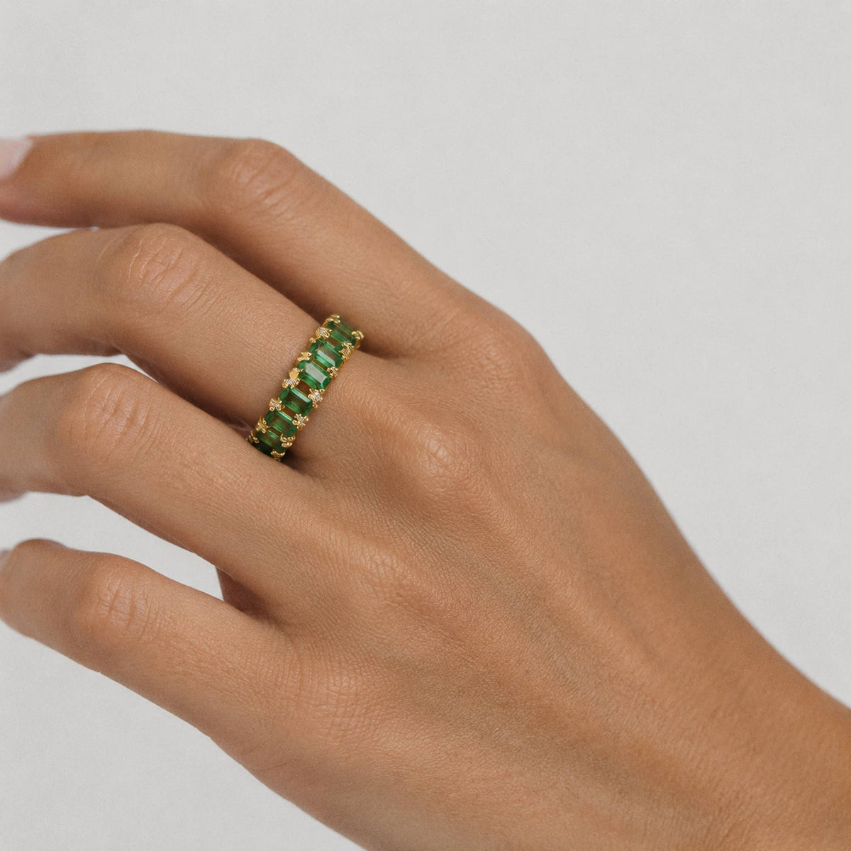 Emerald Green Geometric Cubic Zirconia Ring
