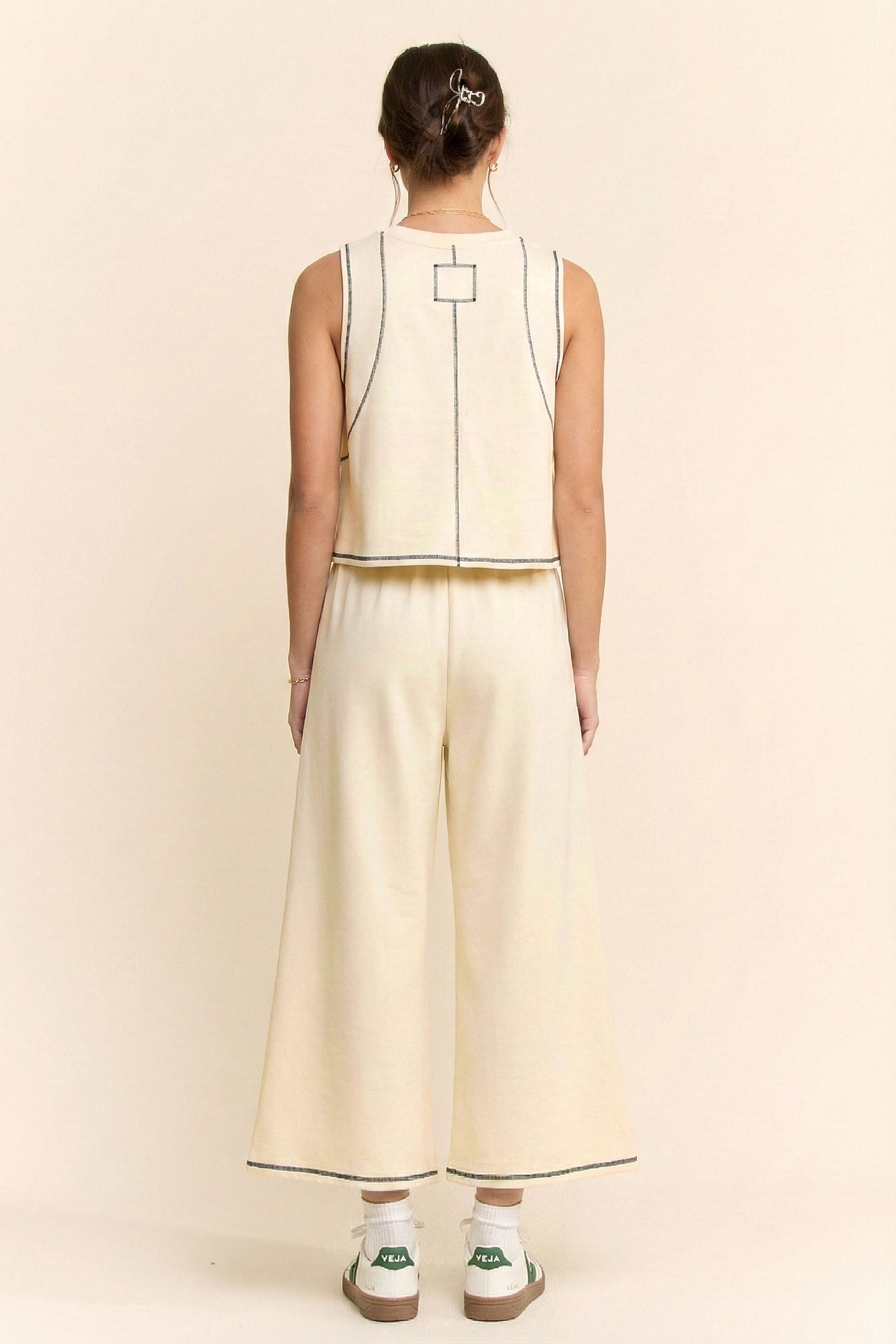 Nova Contrast Stitch Set