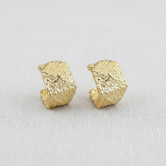 Vintage Hammered Texture C-Hoop Earrings