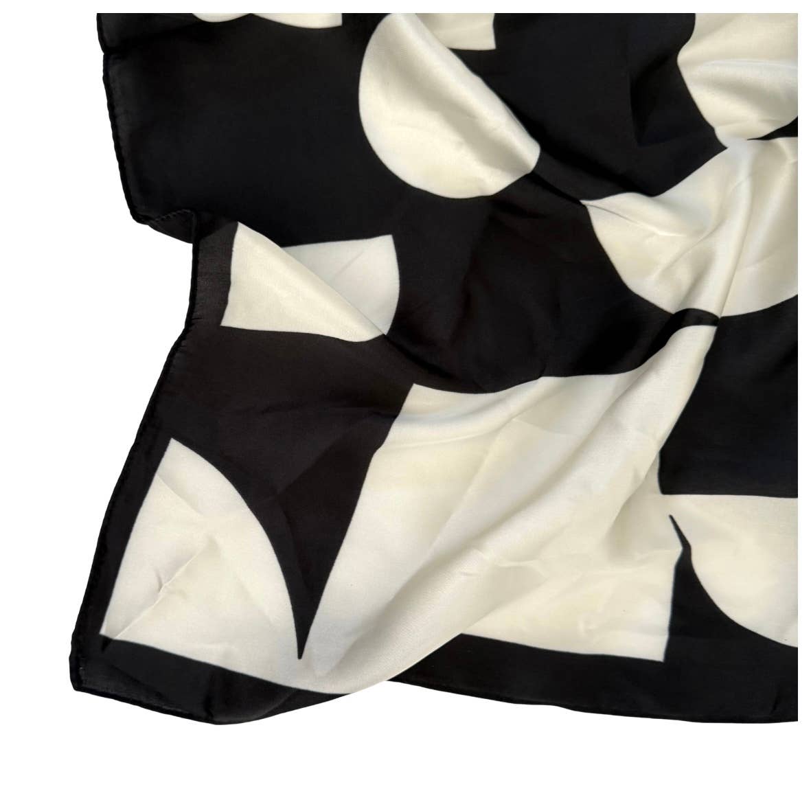 Geometric Pattern Scarf