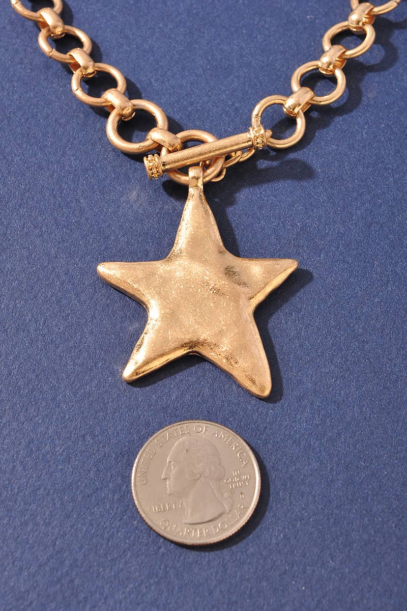 Star Pendant Water Resistant Necklace Set