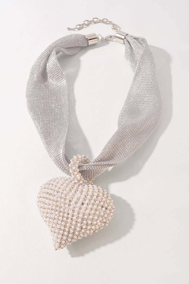 PUFFY HEART PENDANT FABRIC NECKLACE