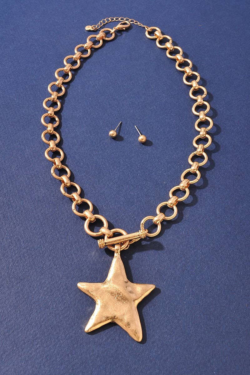 Star Pendant Water Resistant Necklace Set