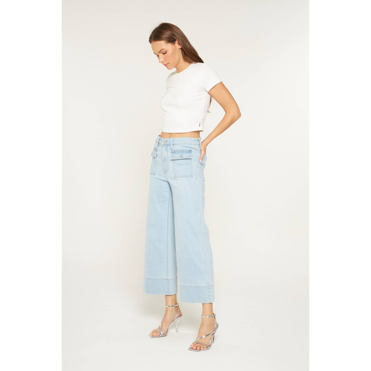 Lucy Cropped Wide Leg Jeans