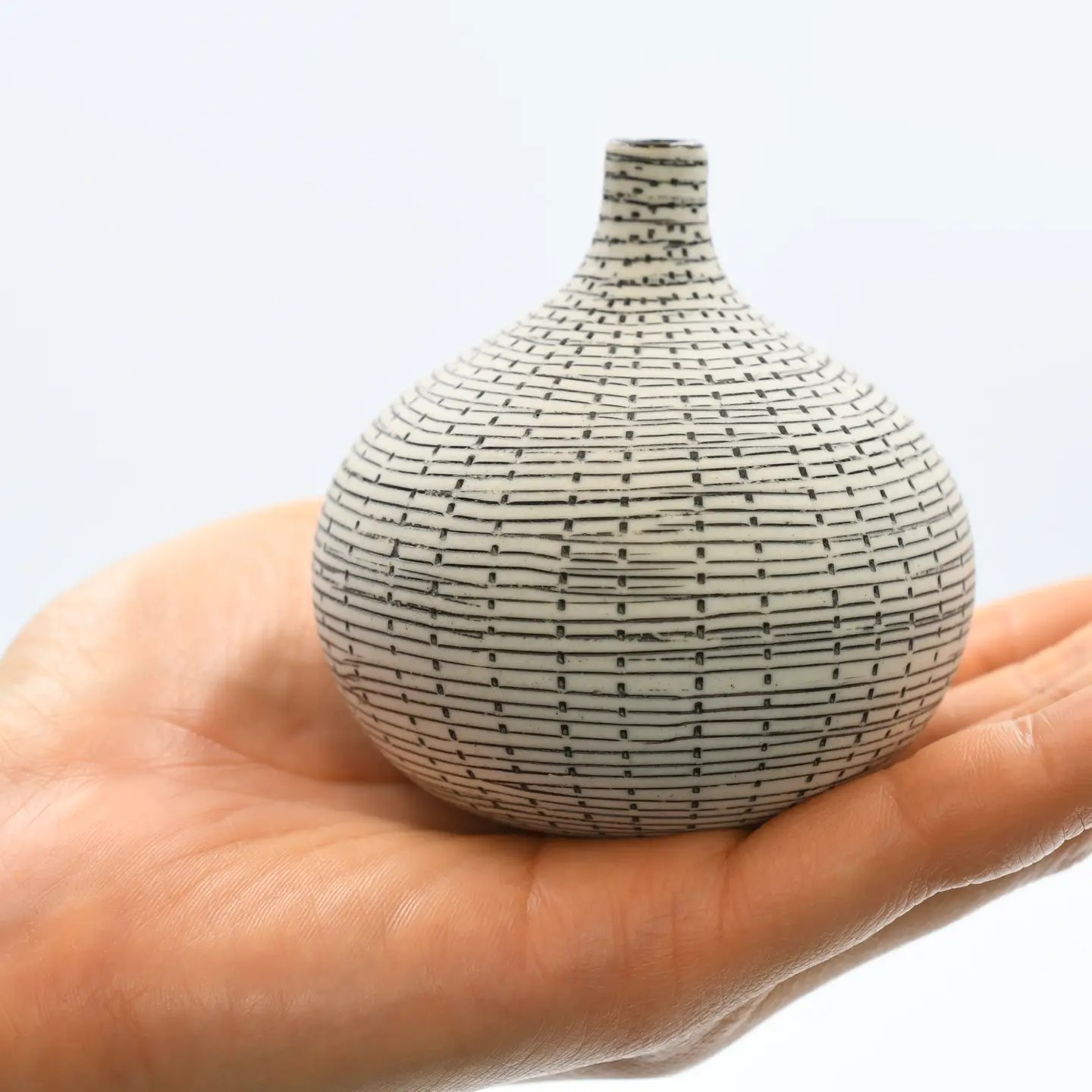 Congo Porcelain Bud Vase